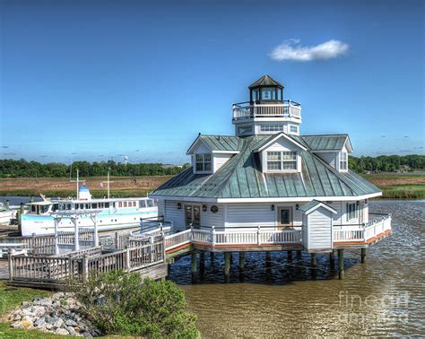 Smith field station - 415 South Church Street, Smithfield, VA 23430; Smithfieldstation@smithfieldstation.com (877) 703-7701